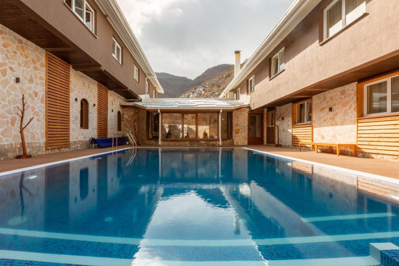 Hotel Sport, Resort Mavrovo Ngoại thất bức ảnh